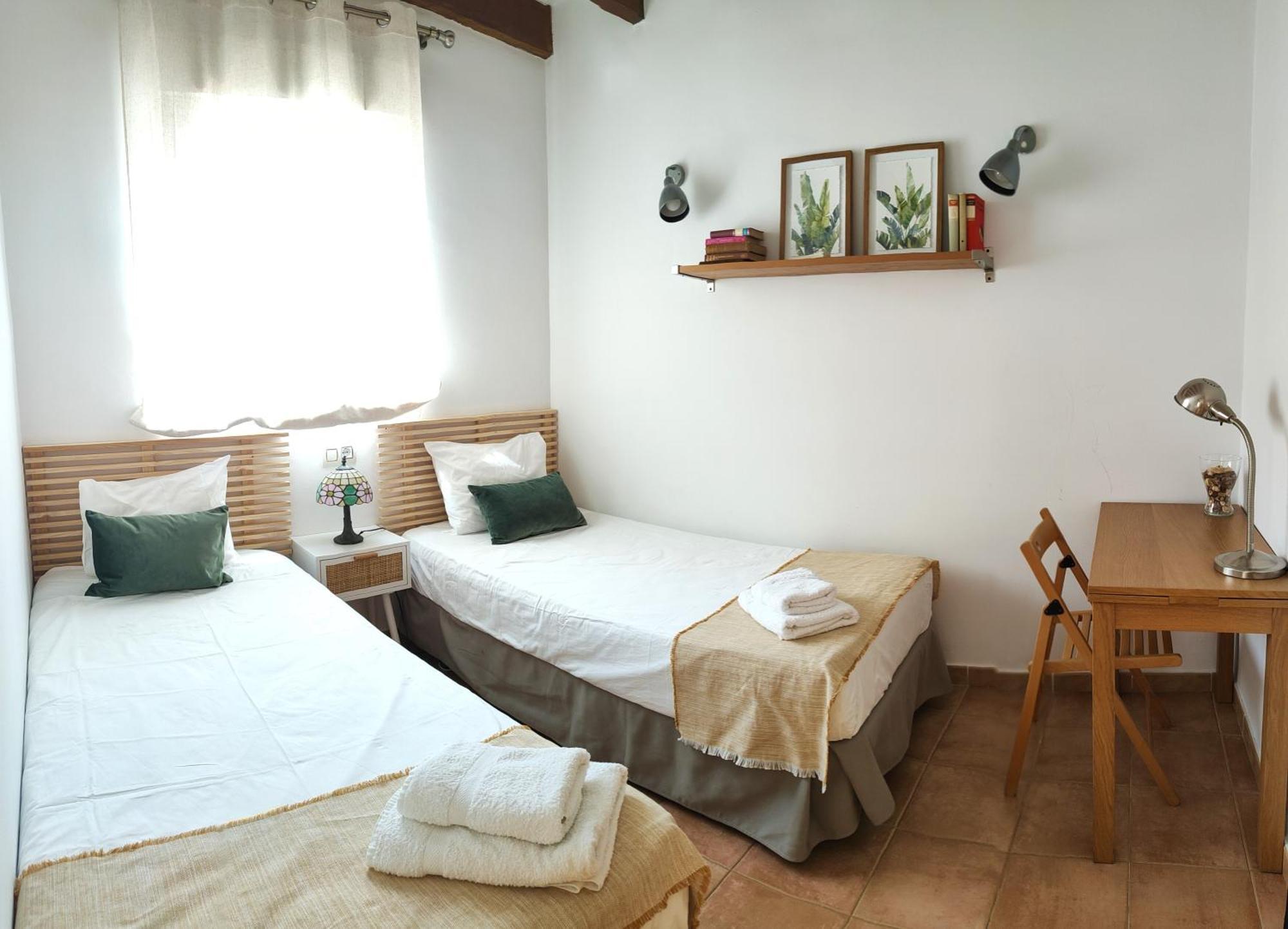 Apartamento Hostly Sierpes 3 Renewed Families-Fibre-Parking Optional Sevilla Exterior foto